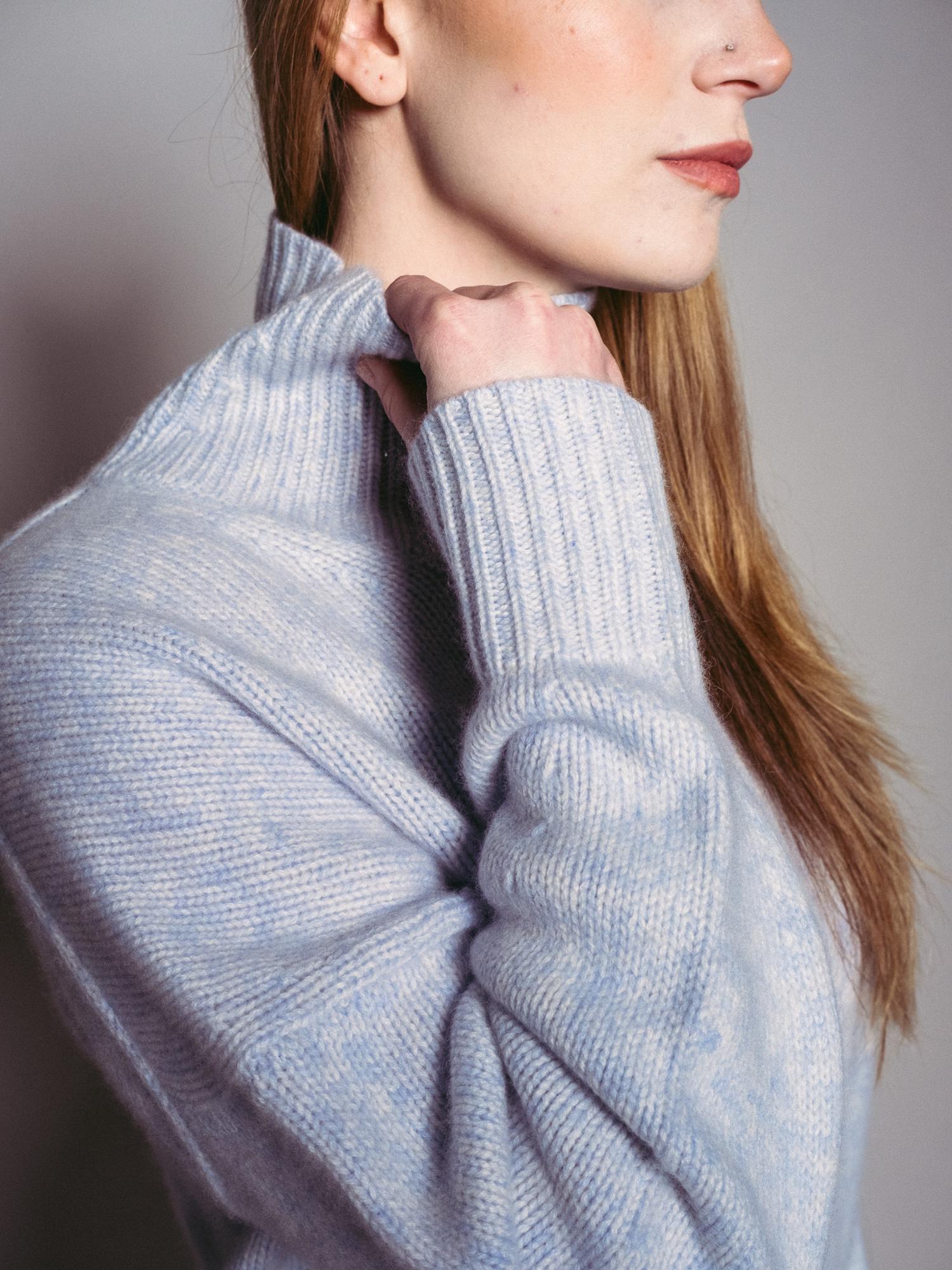 Naadam - Heirloom Cashmere Oversized Turtleneck - Sz S