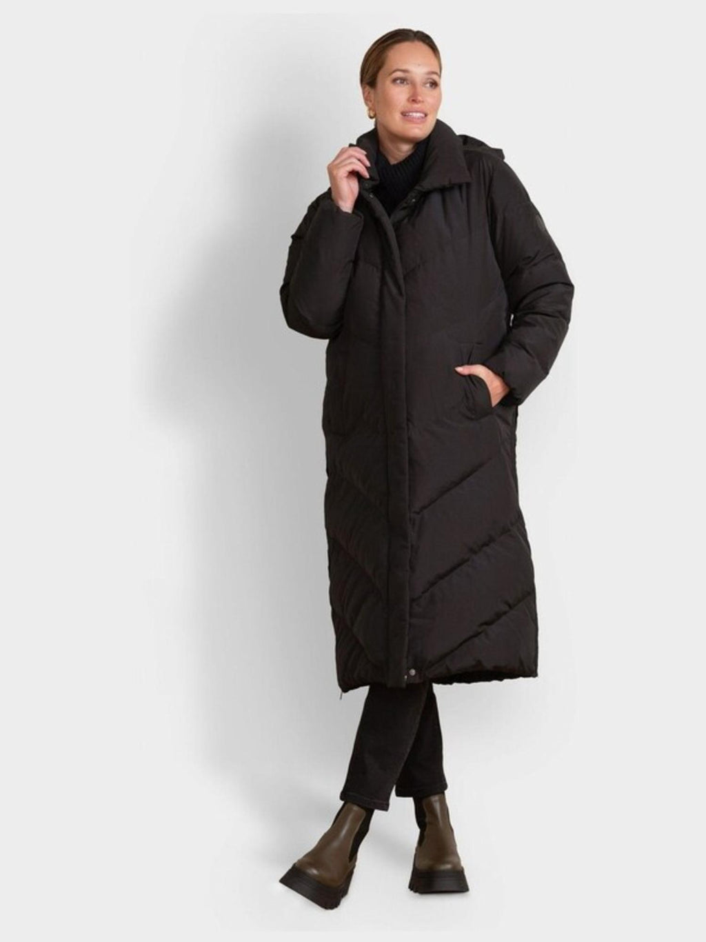 Seraphine - Adena Quilted Maternity and Babywearing Long Puffer Coat - Black