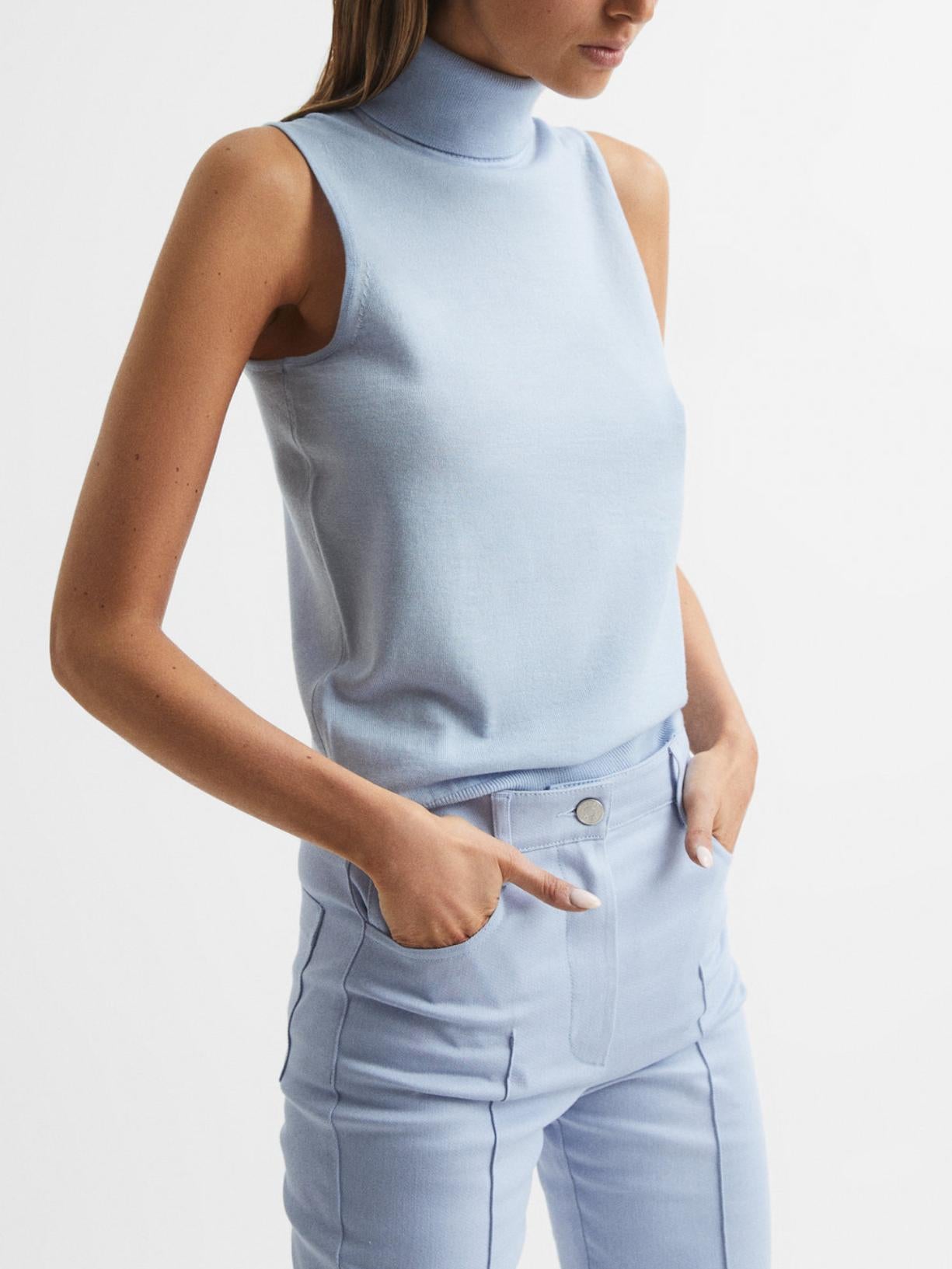 Reiss - Edna Sleeveless Roll Neck Merino Wool Sweater - Sz L