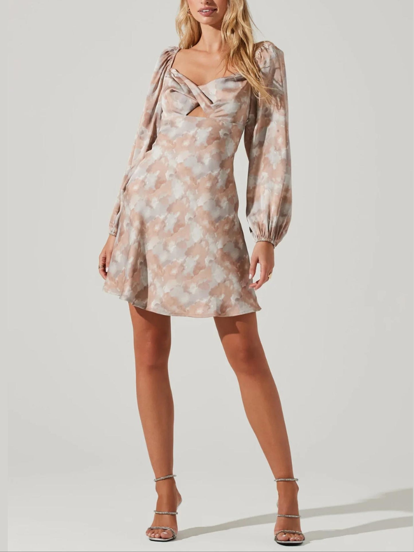 ASTR the Label - Twist Front Long Sleeve Satin Mini Dress - Sz S