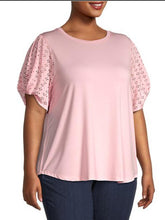 Load image into Gallery viewer, Cooper &amp; Ella Eyelet Sleeves Blouse - 2X

